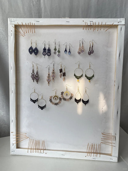 Crystal Weaver's Haven: Custom Gemstone Masterpieces