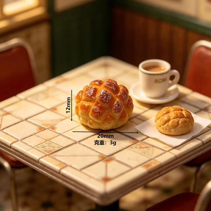 Realistic Pineapple Bun (Replica)